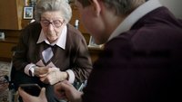 plan b: Oldies Online: Wie digitale Technik Senioren hilft